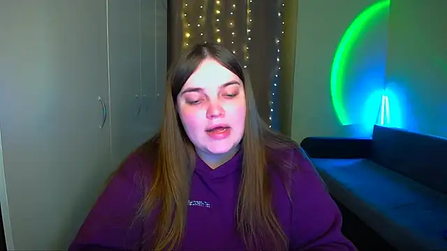 Emaaa ua online show from 10/28/25, 06:32