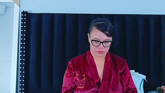 hotlatinateacher online show from 03/22/26, 11:46