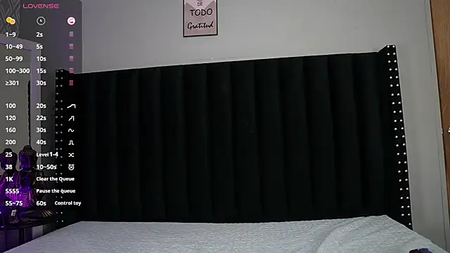 hotlatinateacher online show from 07/22/26, 03:09