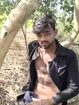 Snapshot of Jishm_ki_bhookh chatting on 01/19/25, 07:36 Jishm ki bhookh online show from 01/19/25, 07:36