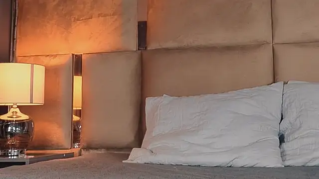 angelinepossy online show from 09/14/25, 09:14