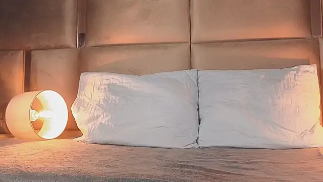 angelinepossy online show from 09/25/25, 09:51