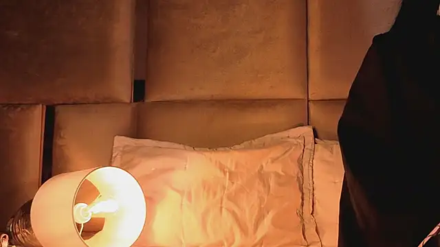 angelinepossy online show from 11/05/25, 09:26