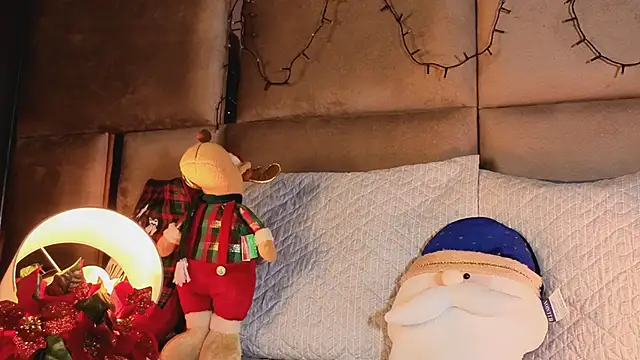 angelinepossy online show from 12/22/25, 10:40