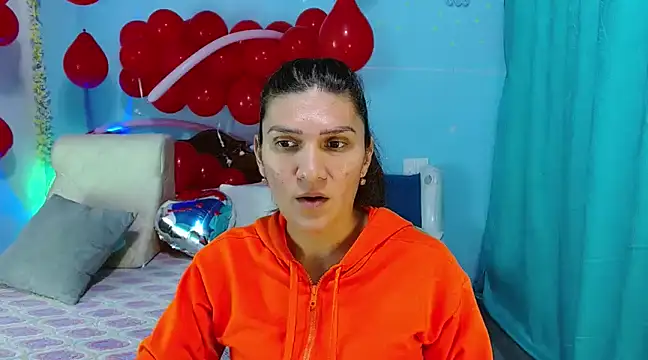 venus swet  online show from 02/17/25, 02:20