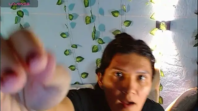 venus swet  online show from 11/04/25, 01:05