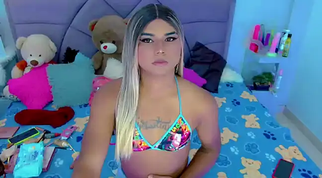 Snapshot of party_duo_trans chatting on 02/27/25, 04:20 party duo trans online show from 02/27/25, 04:20