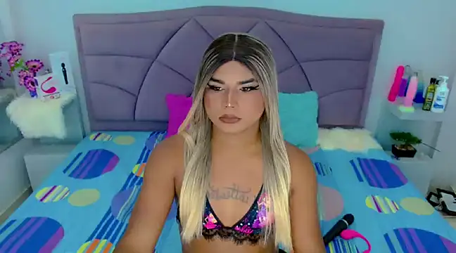 Snapshot of party_duo_trans chatting on 03/15/25, 08:54 party duo trans online show from 03/15/25, 08:54