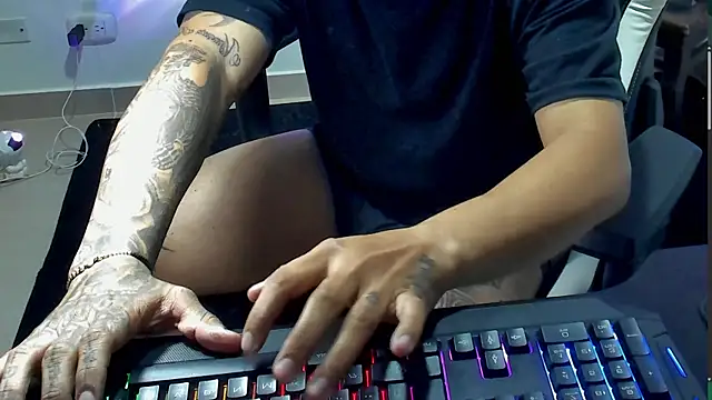 stebankechima online show from 12/16/25, 01:21