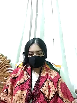 Arisha- online show from 02/07/25, 08:20