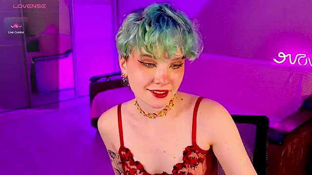 Snapshot of School_Love chatting on 12/26/24, 04:25 School Love online show from 12/26/24, 04:25