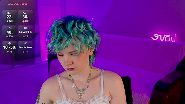 Snapshot of School_Love chatting on 02/21/25, 04:16 School Love online show from 02/21/25, 04:16