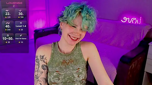 Snapshot of School_Love chatting on 02/27/25, 04:10 School Love online show from 02/27/25, 04:10