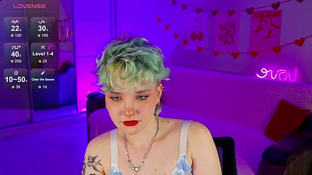 Snapshot of School_Love chatting on 03/20/25, 04:09 School Love online show from 03/20/25, 04:09