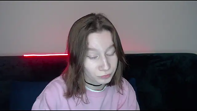 Snapshot of EnigmaSee chatting on 02/01/25, 01:55 EnigmaSee online show from 02/01/25, 01:55