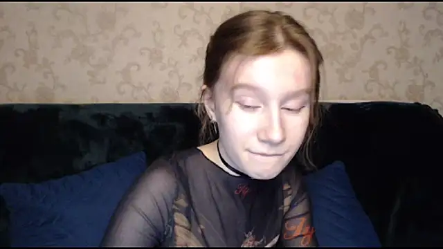 Snapshot of EnigmaSee chatting on 02/14/25, 11:53 EnigmaSee online show from 02/14/25, 11:53