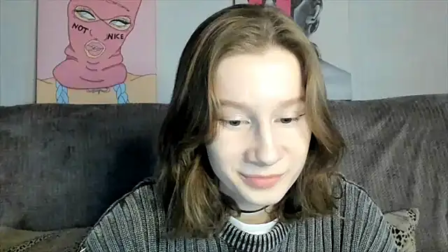 Snapshot of EnigmaSee chatting on 02/27/25, 01:16 EnigmaSee online show from 02/27/25, 01:16
