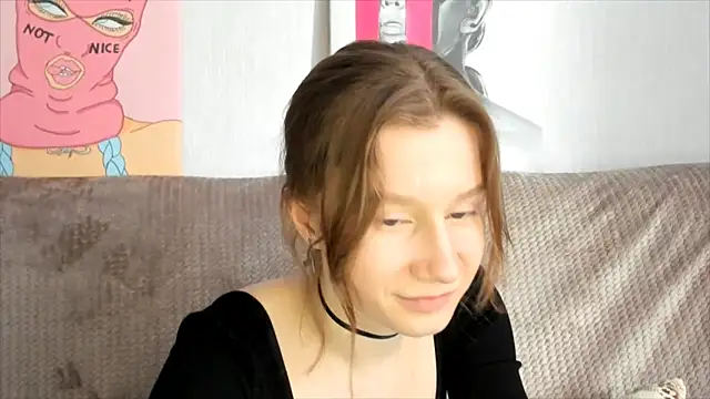 Snapshot of EnigmaSee chatting on 03/01/25, 05:31 EnigmaSee online show from 03/01/25, 05:31