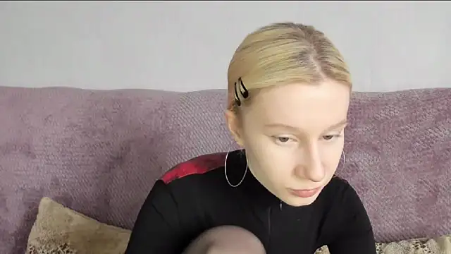 EnigmaSee online show from 10/27/25, 09:02