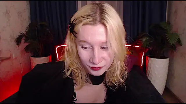 EnigmaSee online show from 11/01/25, 04:09