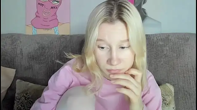 EnigmaSee online show from 11/30/25, 01:53