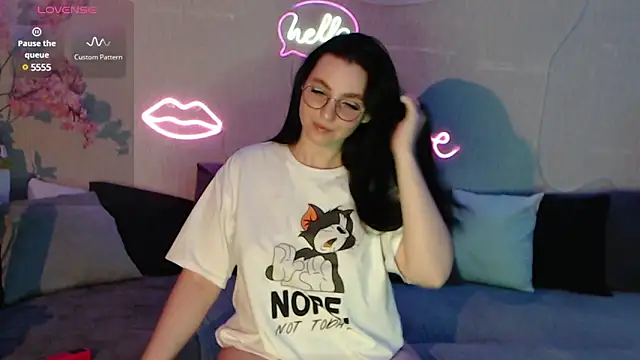 Fluffy Tiffy online show from 01/23/25, 07:54