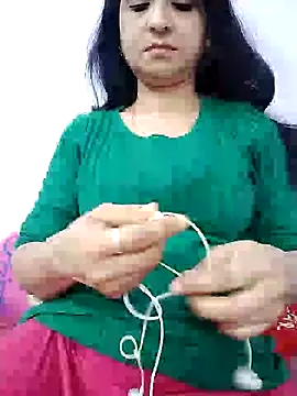 Snapshot of wildsakhi chatting on 01/06/25, 05:16 wildsakhi online show from 01/06/25, 05:16