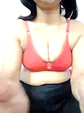 Snapshot of wildsakhi chatting on 01/25/25, 04:46 wildsakhi online show from 01/25/25, 04:46