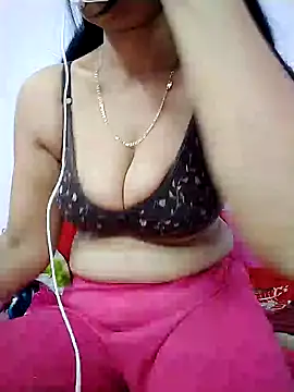 Snapshot of wildsakhi chatting on 02/01/25, 04:33 wildsakhi online show from 02/01/25, 04:33