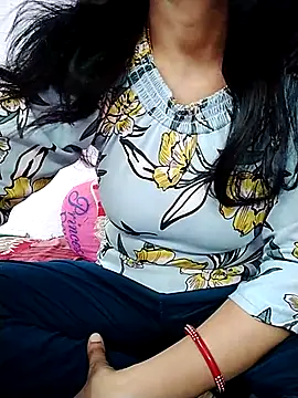 Snapshot of wildsakhi chatting on 02/21/25, 10:39 wildsakhi online show from 02/21/25, 10:39