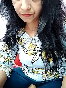 Snapshot of wildsakhi chatting on 02/27/25, 04:21 wildsakhi online show from 02/27/25, 04:21
