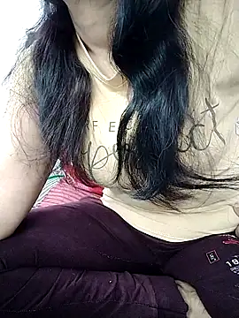 Snapshot of wildsakhi chatting on 03/07/25, 08:02 wildsakhi online show from 03/07/25, 08:02