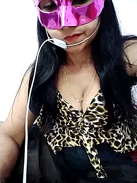 Snapshot of wildsakhi chatting on 03/10/25, 05:29 wildsakhi online show from 03/10/25, 05:29