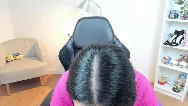  BellaEvans  online show from 02/12/25, 05:47