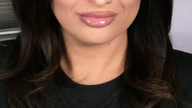 xprettysmilex online show from 04/23/26, 05:26