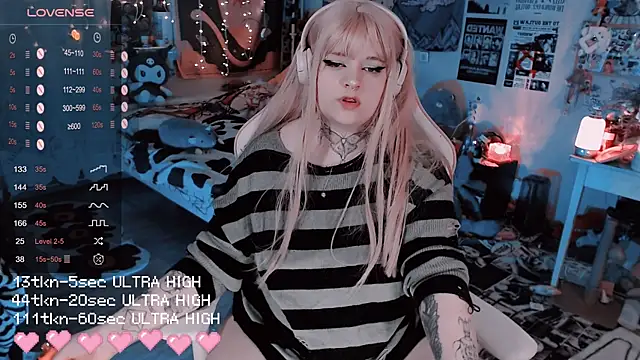 noori  hope online show from 11/24/25, 09:47