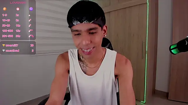 aldrinwhite online show from 01/26/25, 05:13