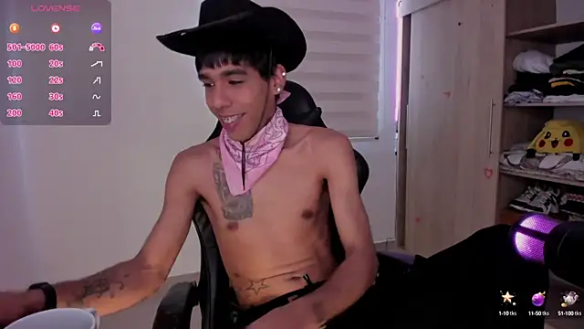 aldrinwhite online show from 02/19/25, 02:01