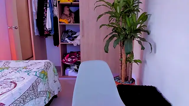 aldrinwhite online show from 12/03/25, 04:27