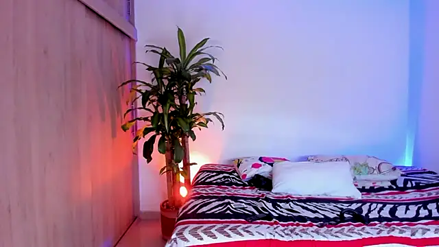 aldrinwhite online show from 04/23/26, 05:04