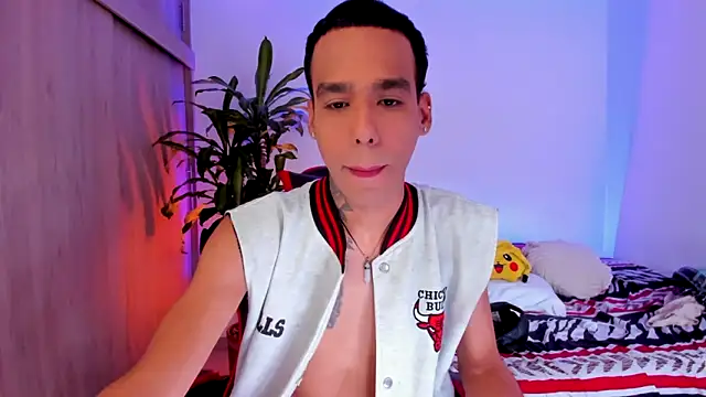 Snapshot of aldrinwhite chatting on 05/11/26, 05:54 aldrinwhite online show from 05/11/26, 05:54