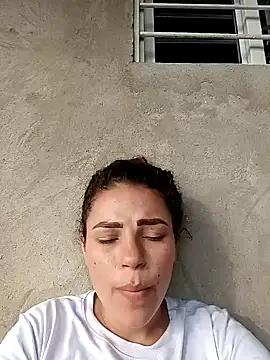 Mommy-Hot online show from 03/21/25, 09:34