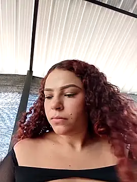 Mommy-Hot online show from 11/07/25, 01:33