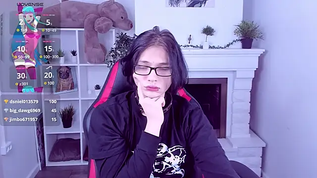 Snapshot of Justin_Care chatting on 02/08/25, 11:24 Justin Care online show from 02/08/25, 11:24