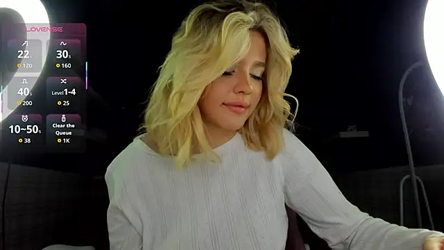 Anna Robinson online show from 03/17/26, 12:37