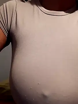 Snapshot of realsquirter chatting on 09/26/25, 08:13 realsquirter online show from 09/26/25, 08:13