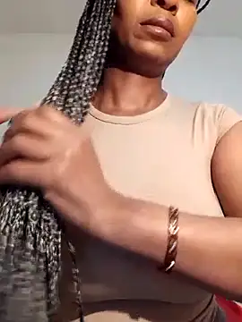 Snapshot of realsquirter chatting on 09/27/25, 08:19 realsquirter online show from 09/27/25, 08:19