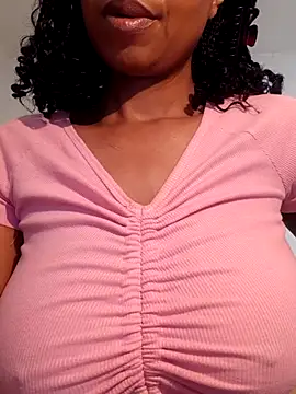 Snapshot of realsquirter chatting on 12/04/25, 09:07 realsquirter online show from 12/04/25, 09:07