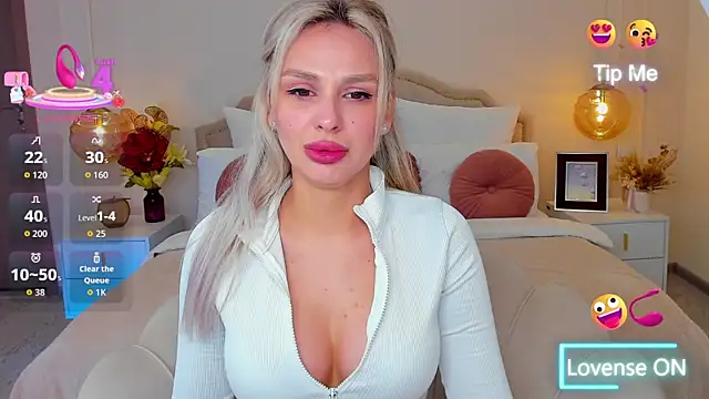 MissLoou online show from 04/21/26, 05:03