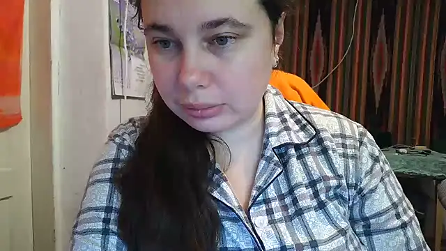 Cora Maro online show from 10/20/25, 10:32